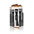 L’Oreal Paris Foundation Brush